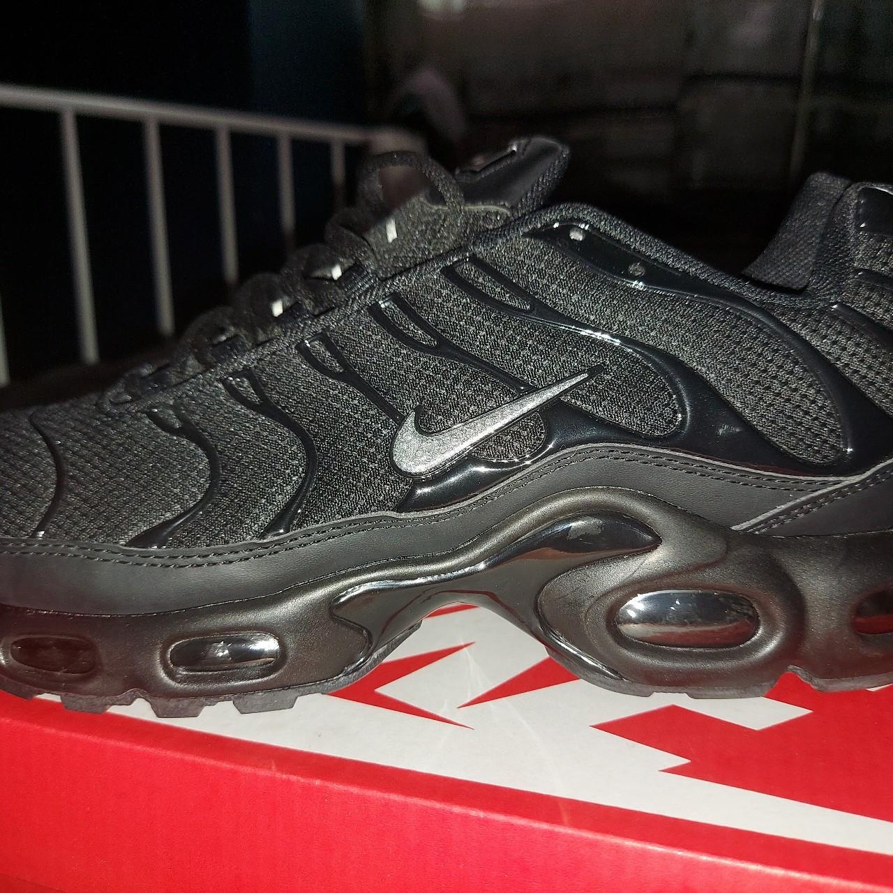 black tns women