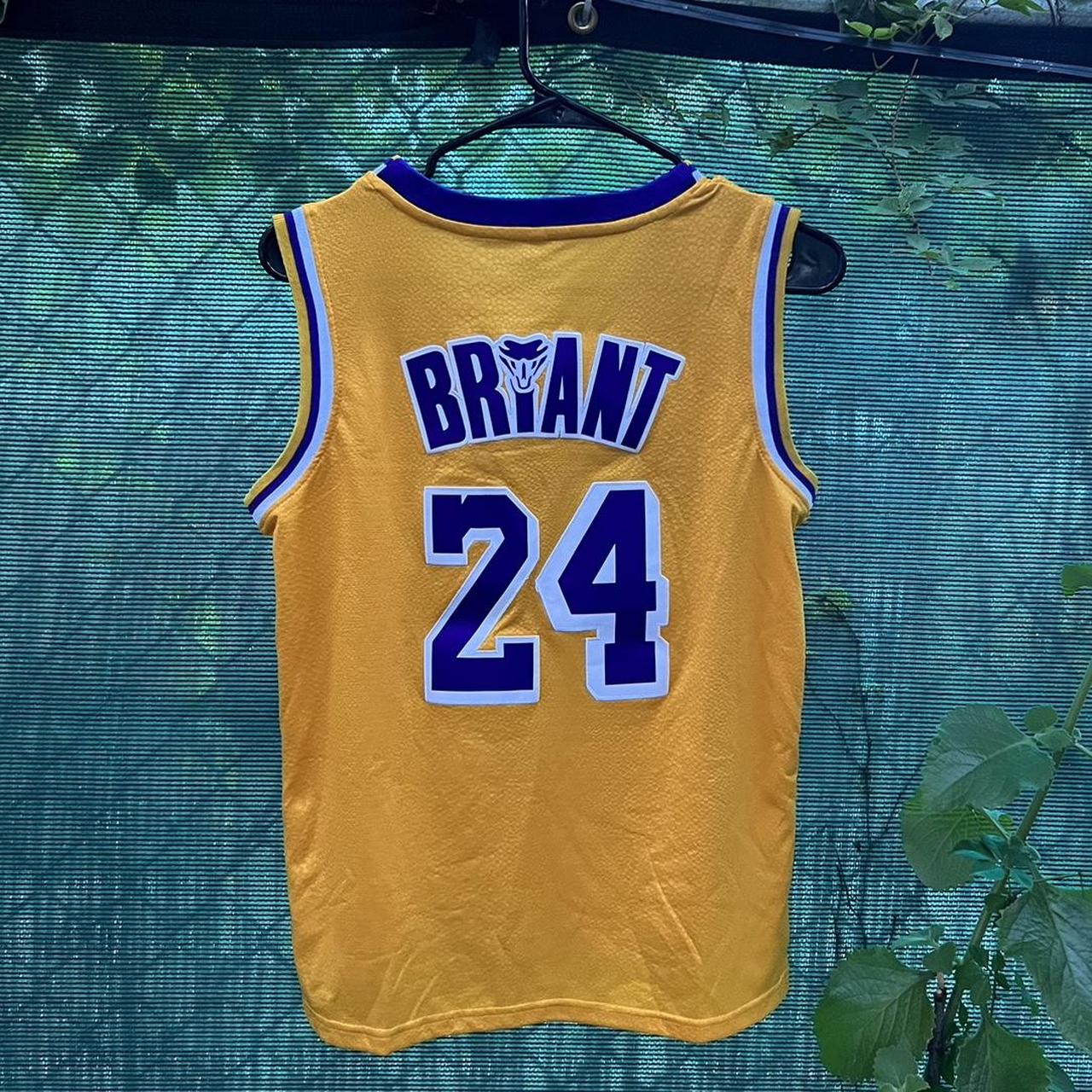 Kobe Bryant Legend/Mamba Jersey (Yellow) — SportsWRLDD