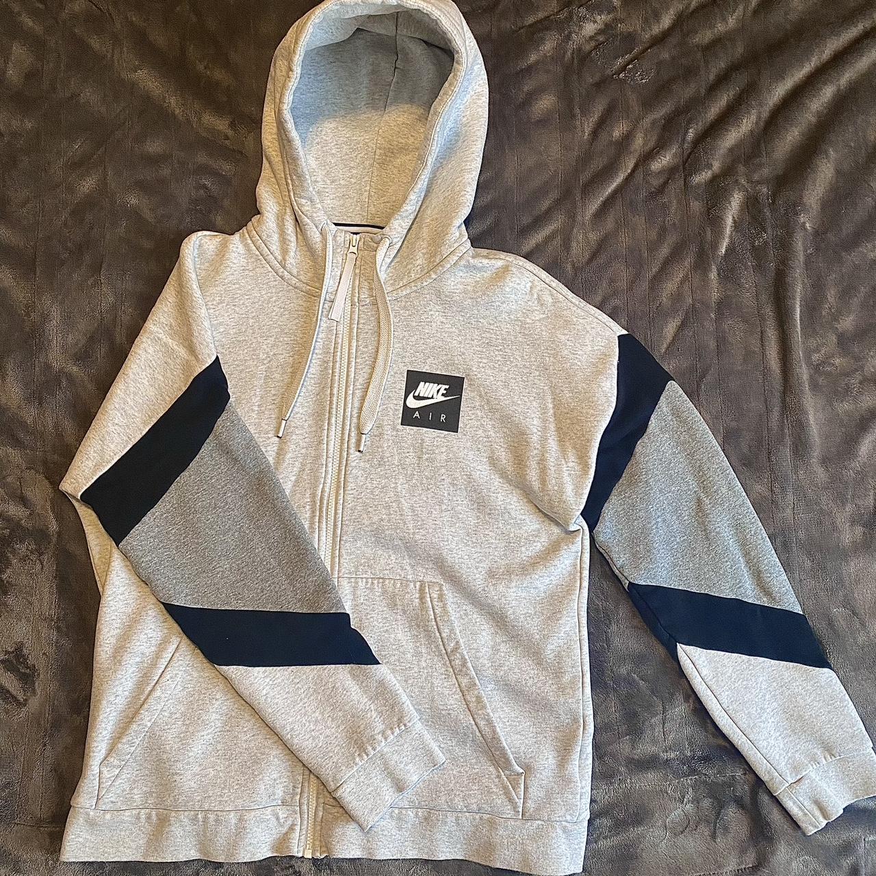 nike no sleeve jacket