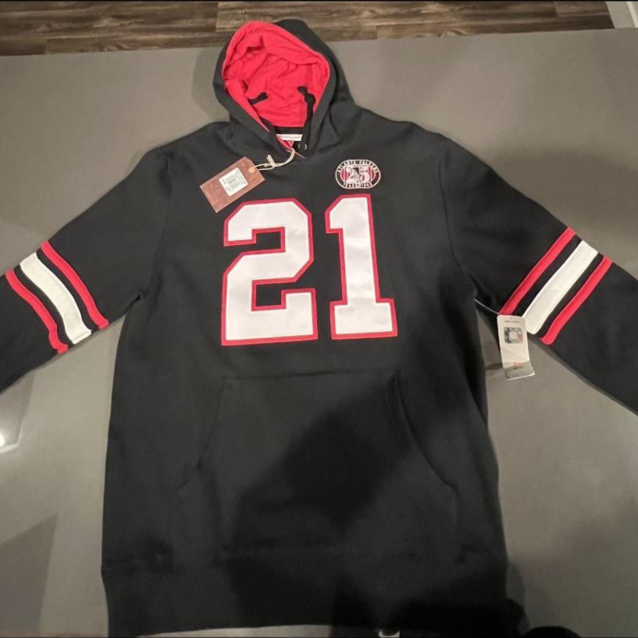 Mitchell and Ness Atlanta Falcons sweatshirt good - Depop