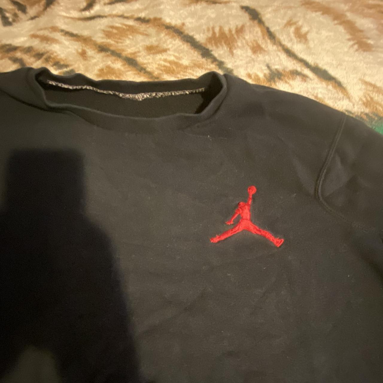 red jordan jumper