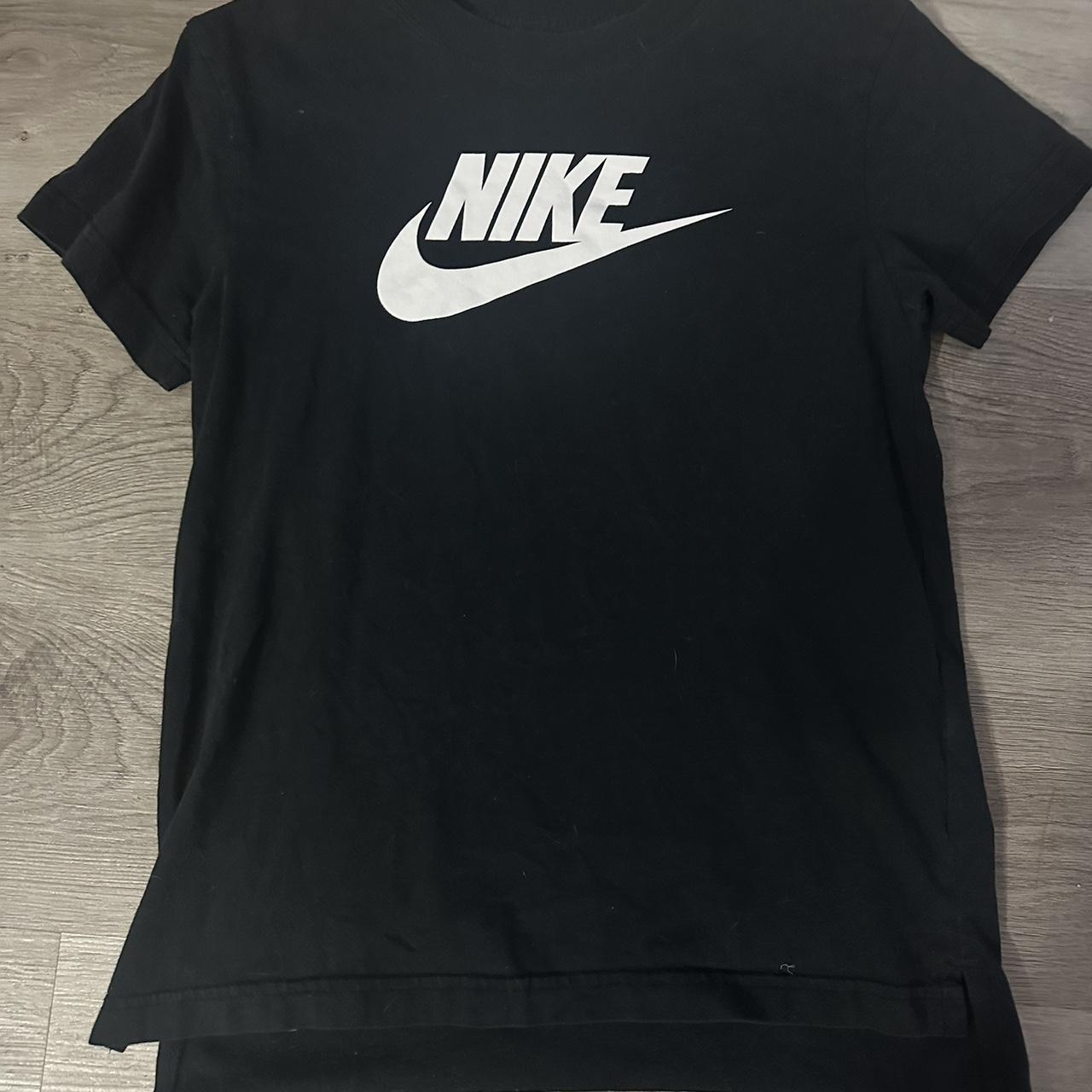 womens cute nike shirts
