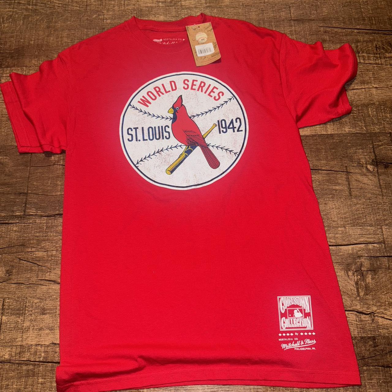Mitchell & Ness Men's T-shirt - Red - M – Red and white vintage St Louis Cardinals …