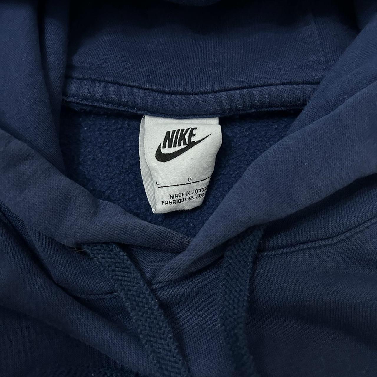 womens navy blue nike shirt