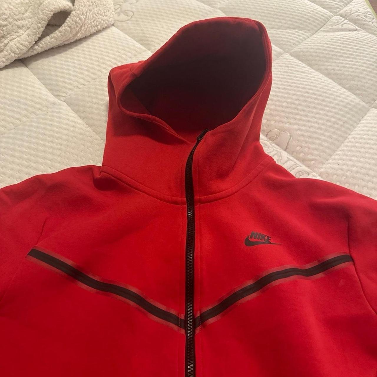 Nike red tech - Depop