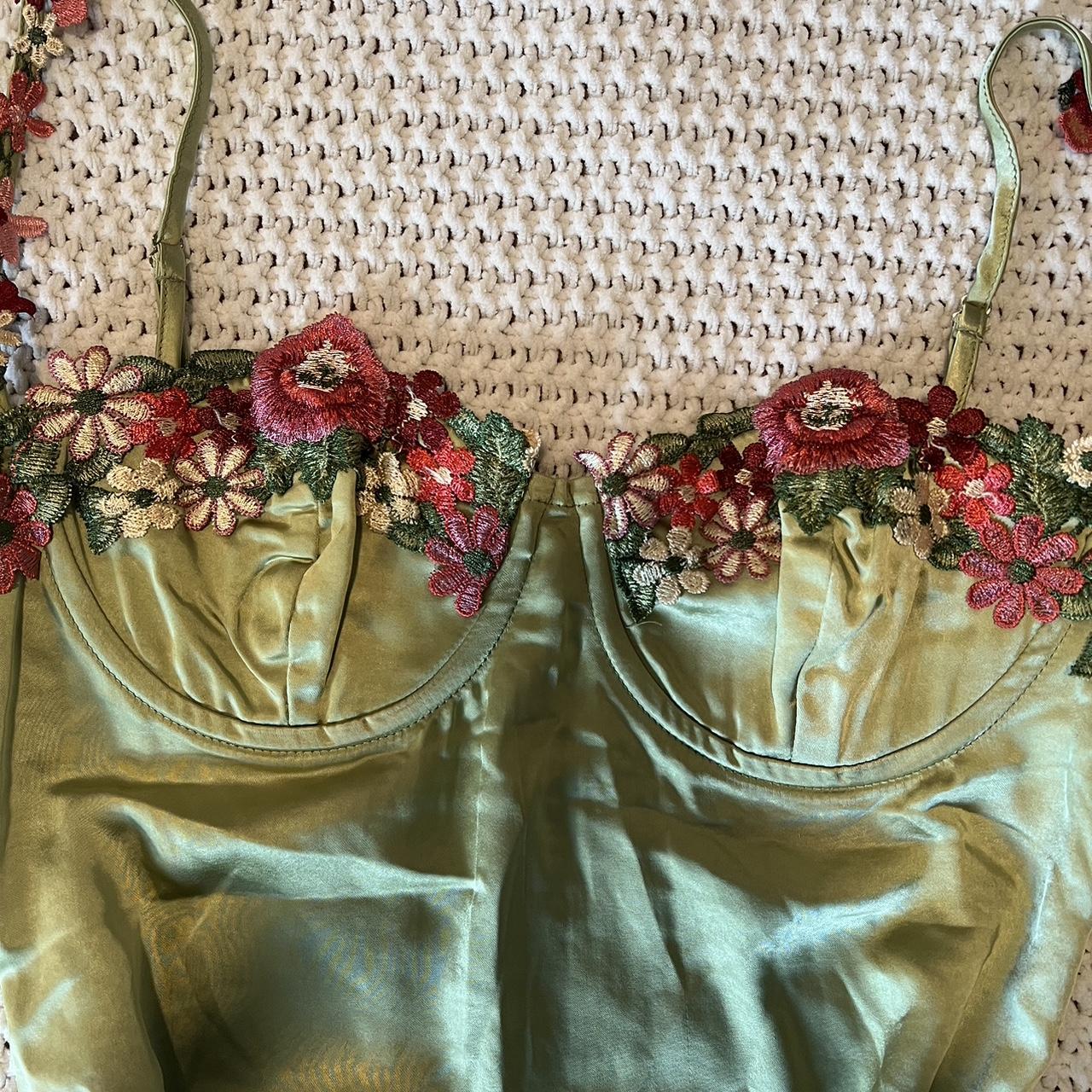 princess polly kenzie mini dress 💚 in a size 8 (m)... Depop