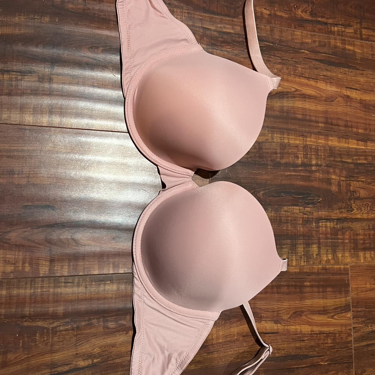 Victoria's Secret dainty balconet bra size 34B. Pink - Depop