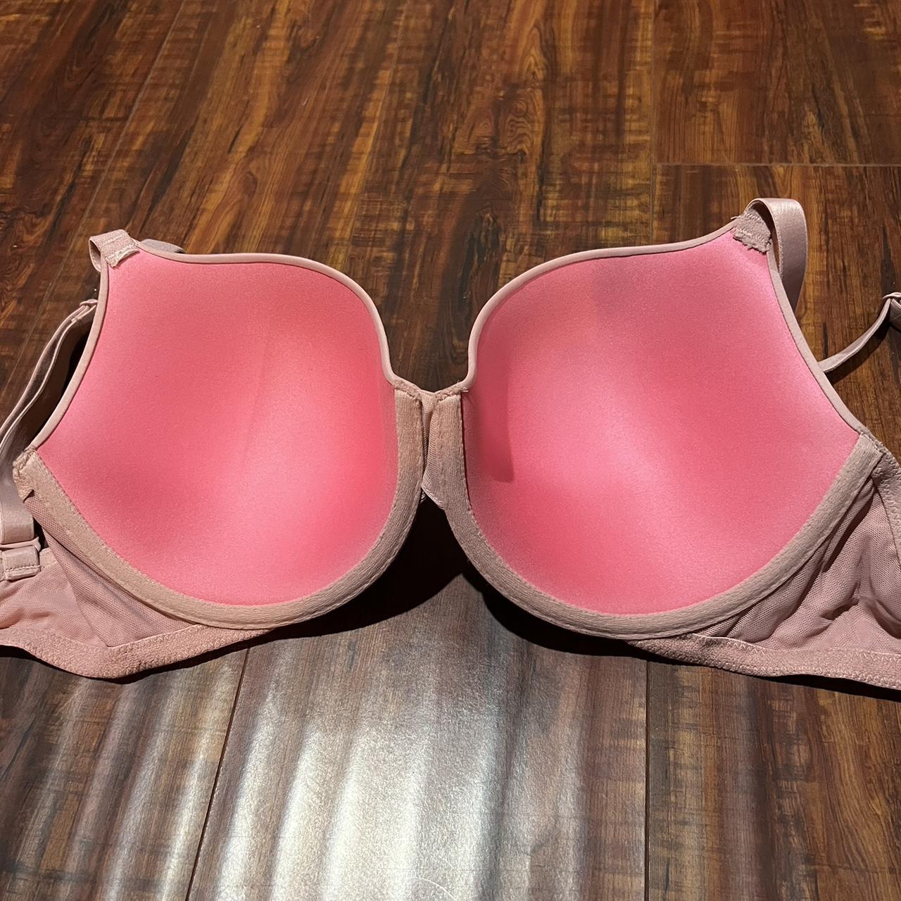 Victoria's secret demi bra pink 34D. Fair condition - Depop