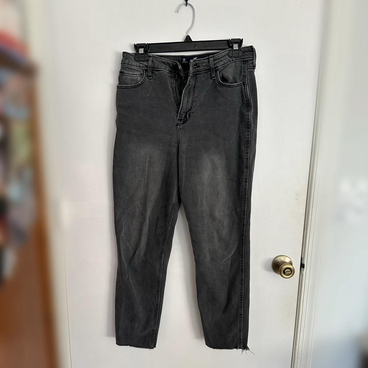 Hollister Grey Jeans 🌀High Waisted 🌀Ankle hems are... - Depop