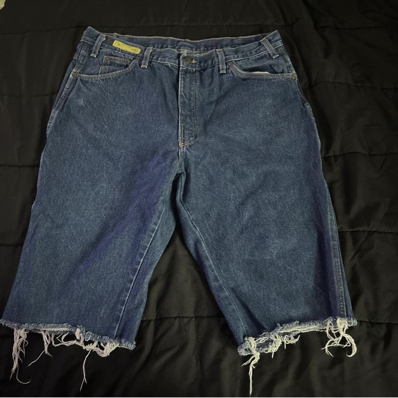 item listed by dioncondones