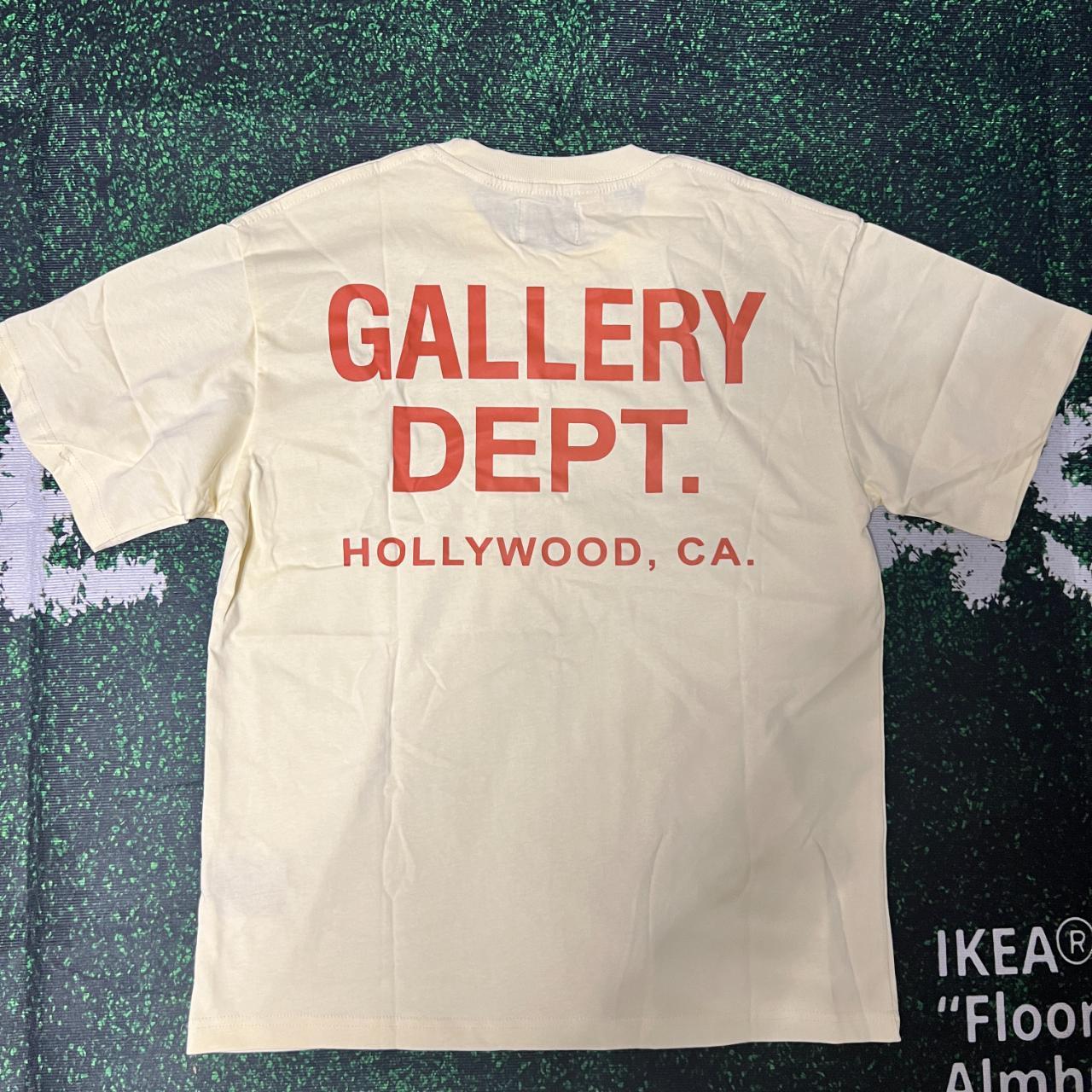 Gallery Dept. Men's Cream and Orange T-shirt | Depop