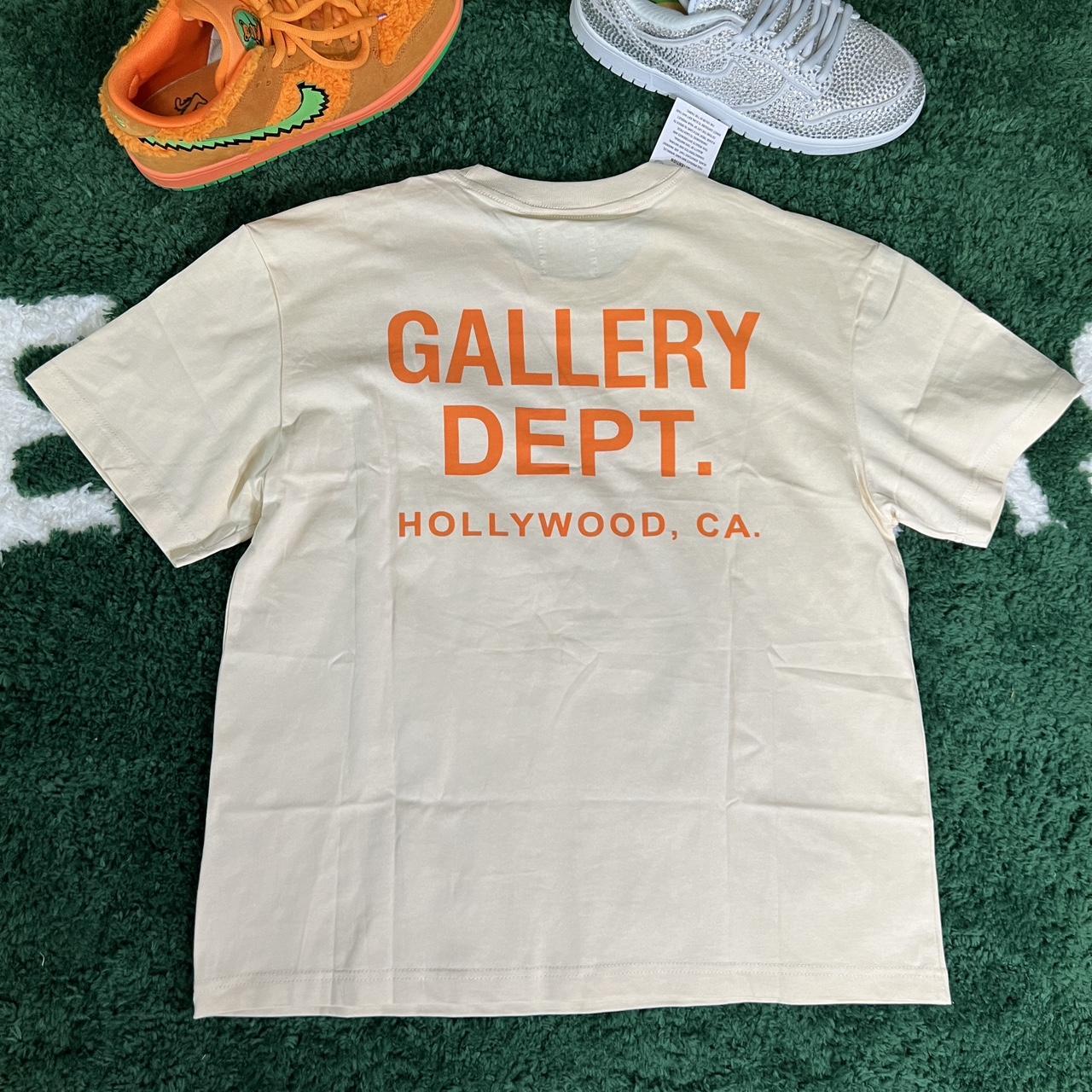 Gallery outlets Dept Shirt - Orange Cream Souvenir T-shirt