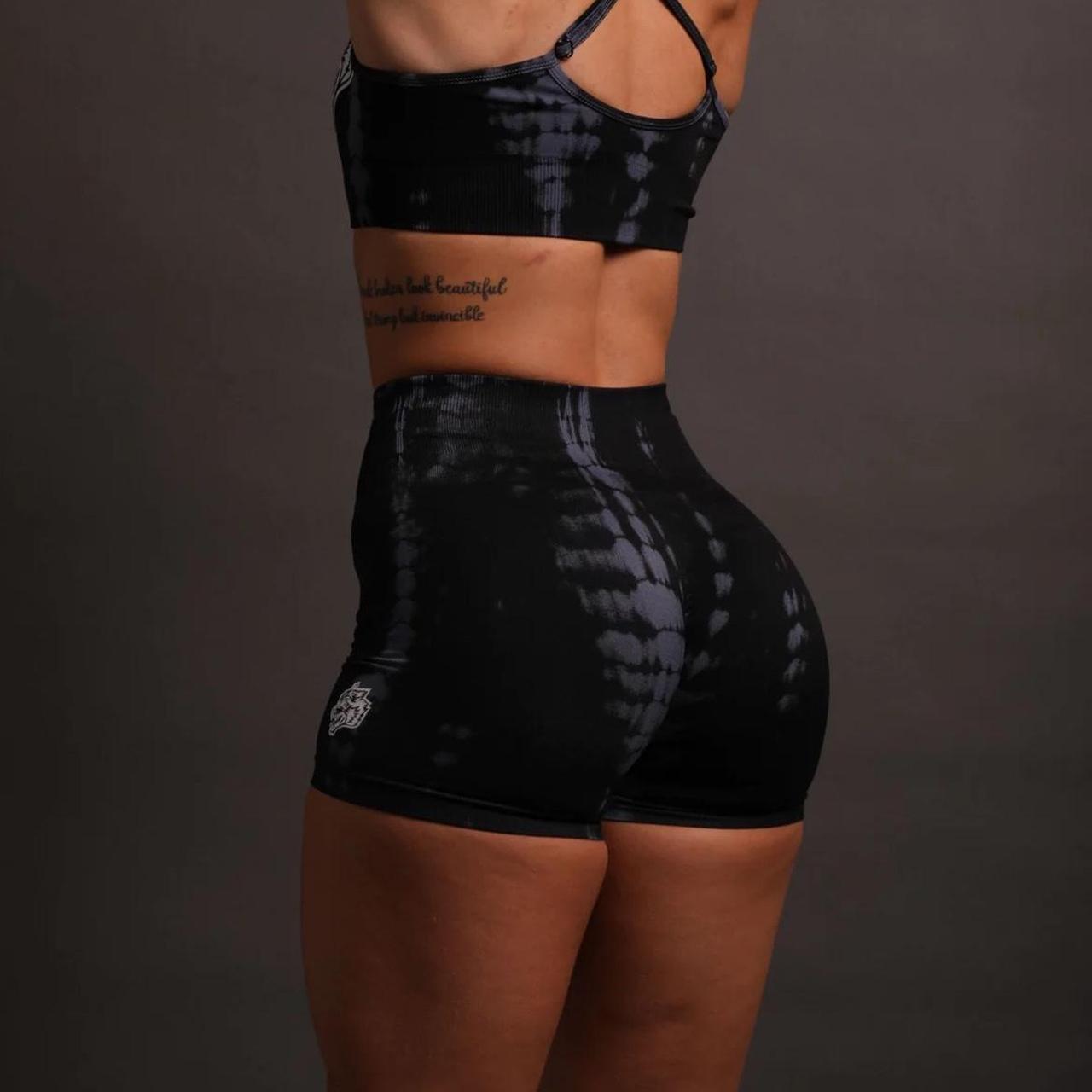 SHE Wolves Forever Seamless Everson Shorts in Black