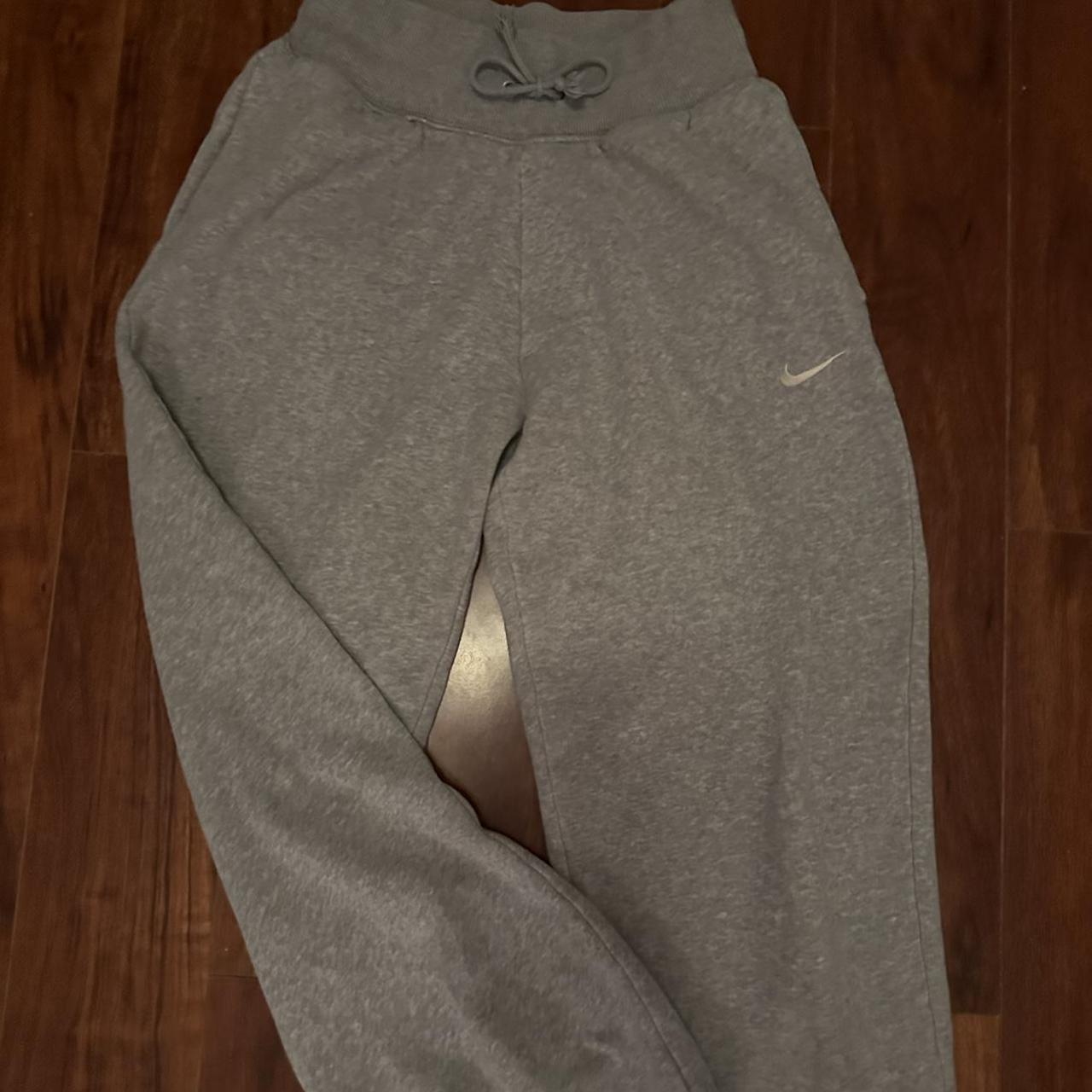 Nike grey joggers •very worn but absolutely no... - Depop