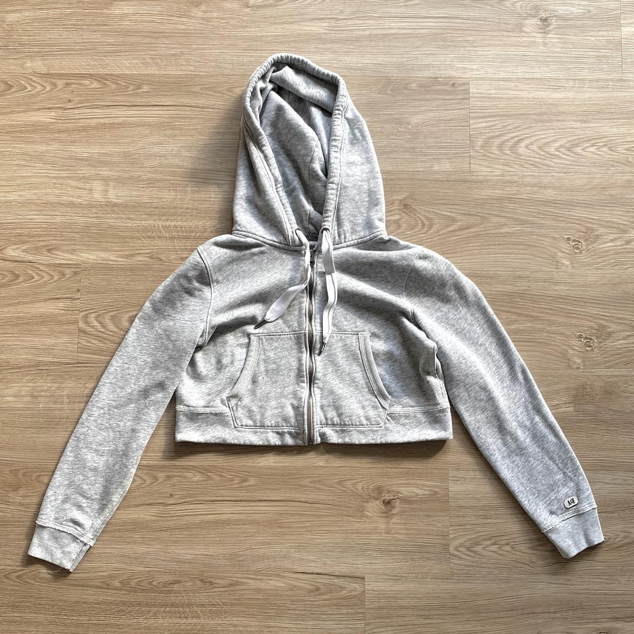 Abercrombie And Fitch Women S Hoodie Depop