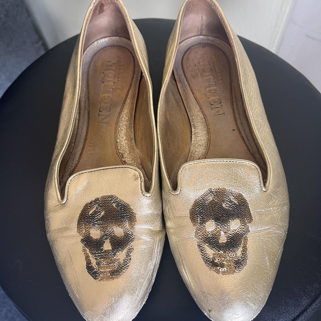 Alexander McQueen Metallic Skull Flats Gorgeous. Depop