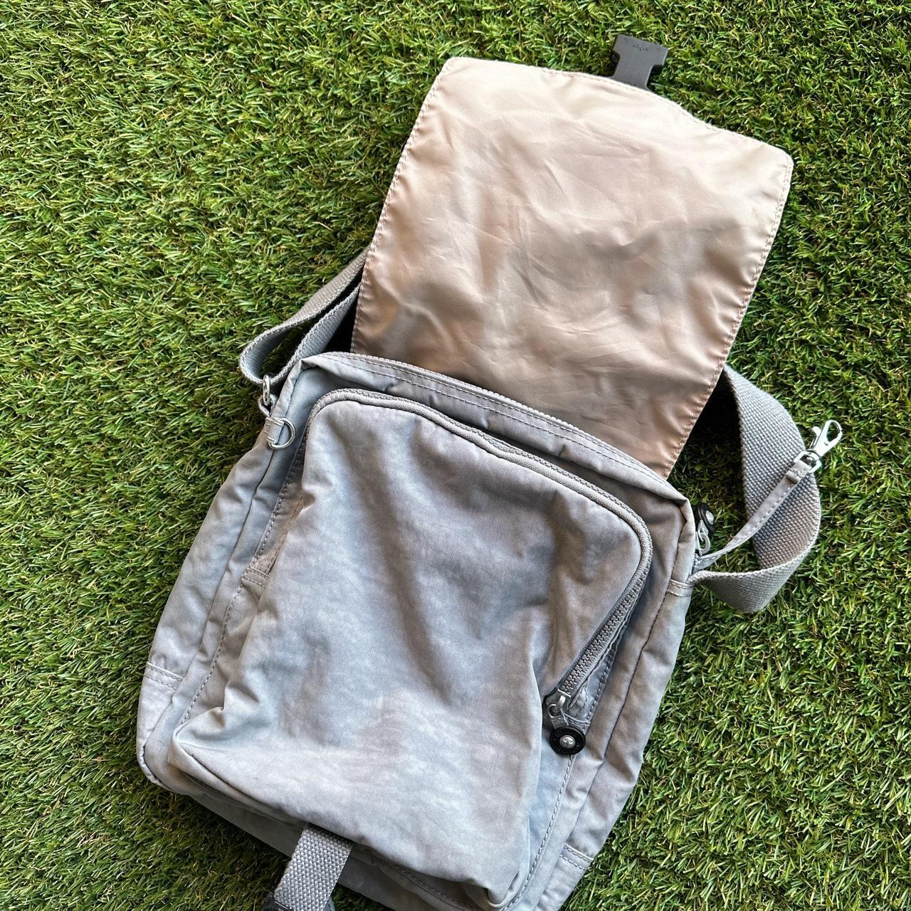 Kipling Lancelot Messenger / Crossbody Grey Bag... Depop