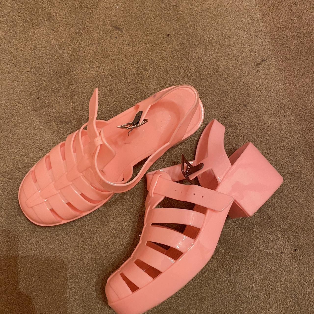 Bright pink jelly sandals with chunky heel Slight... - Depop