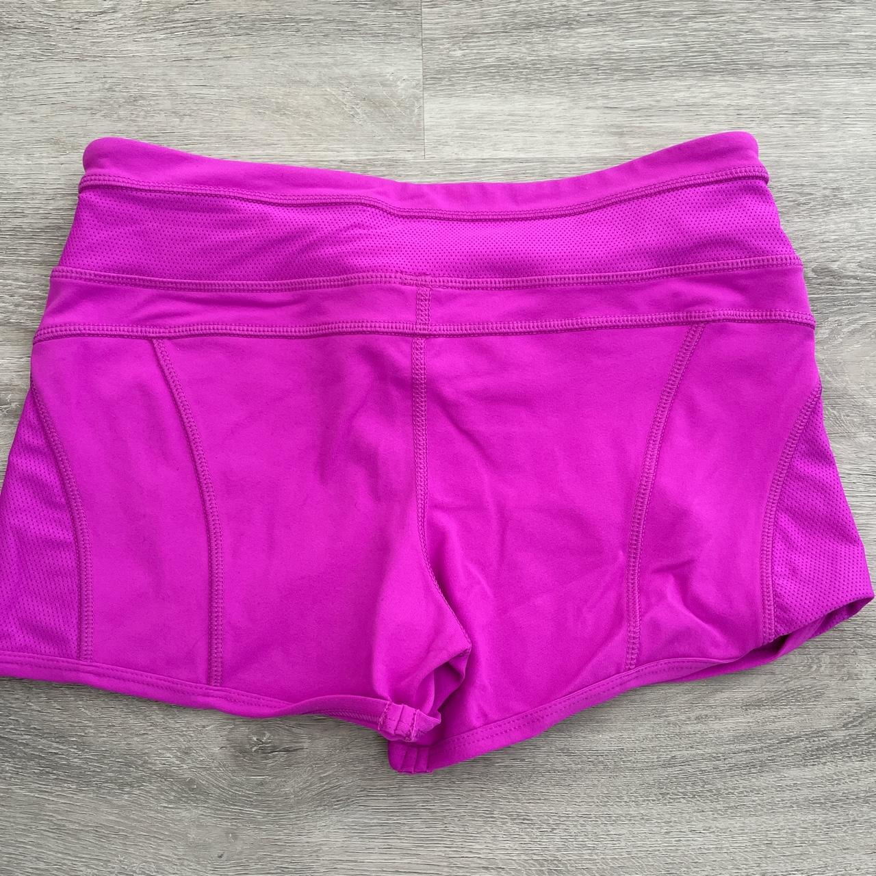 Like new Size 8 Lorna Jane gym shorts - Depop