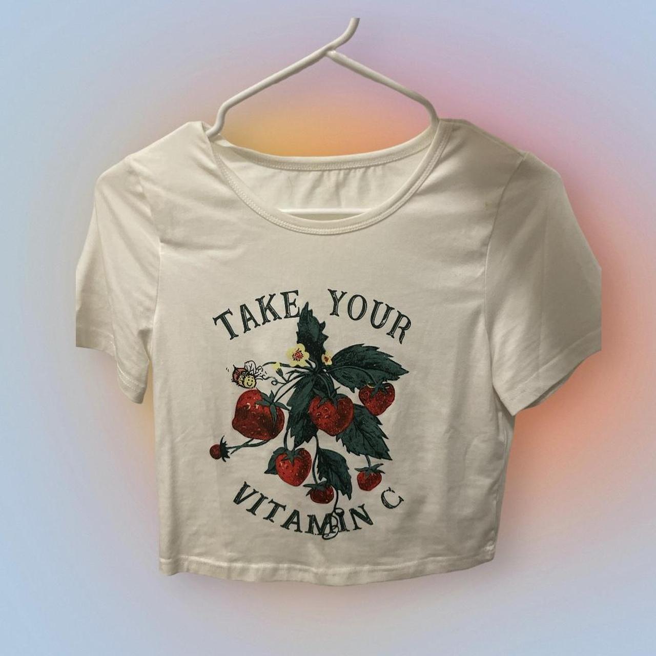 DAZY Women's White and Red Croptop Depop