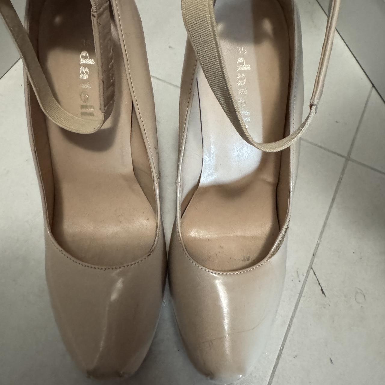 item listed by florenzacampos
