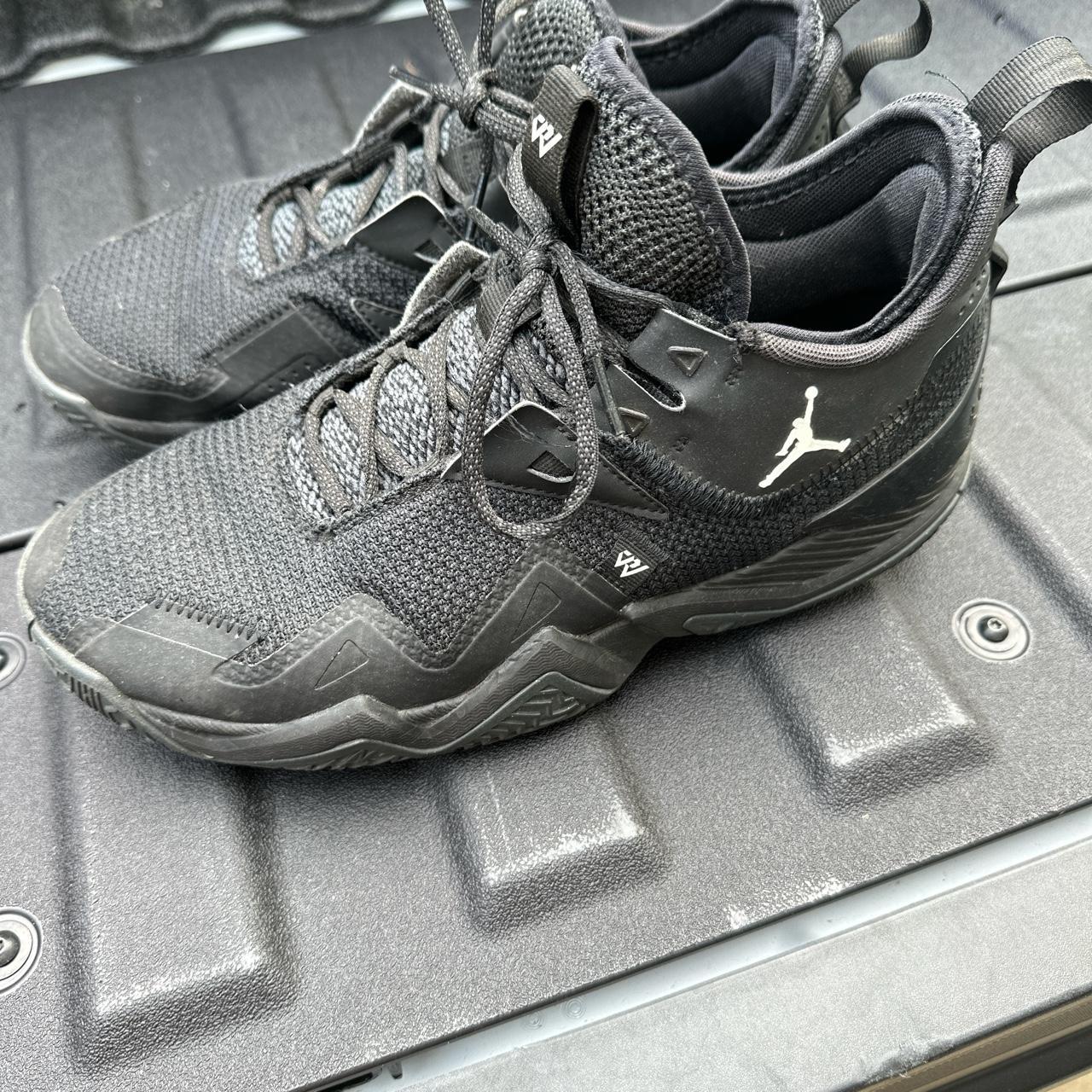 mens all black jordan