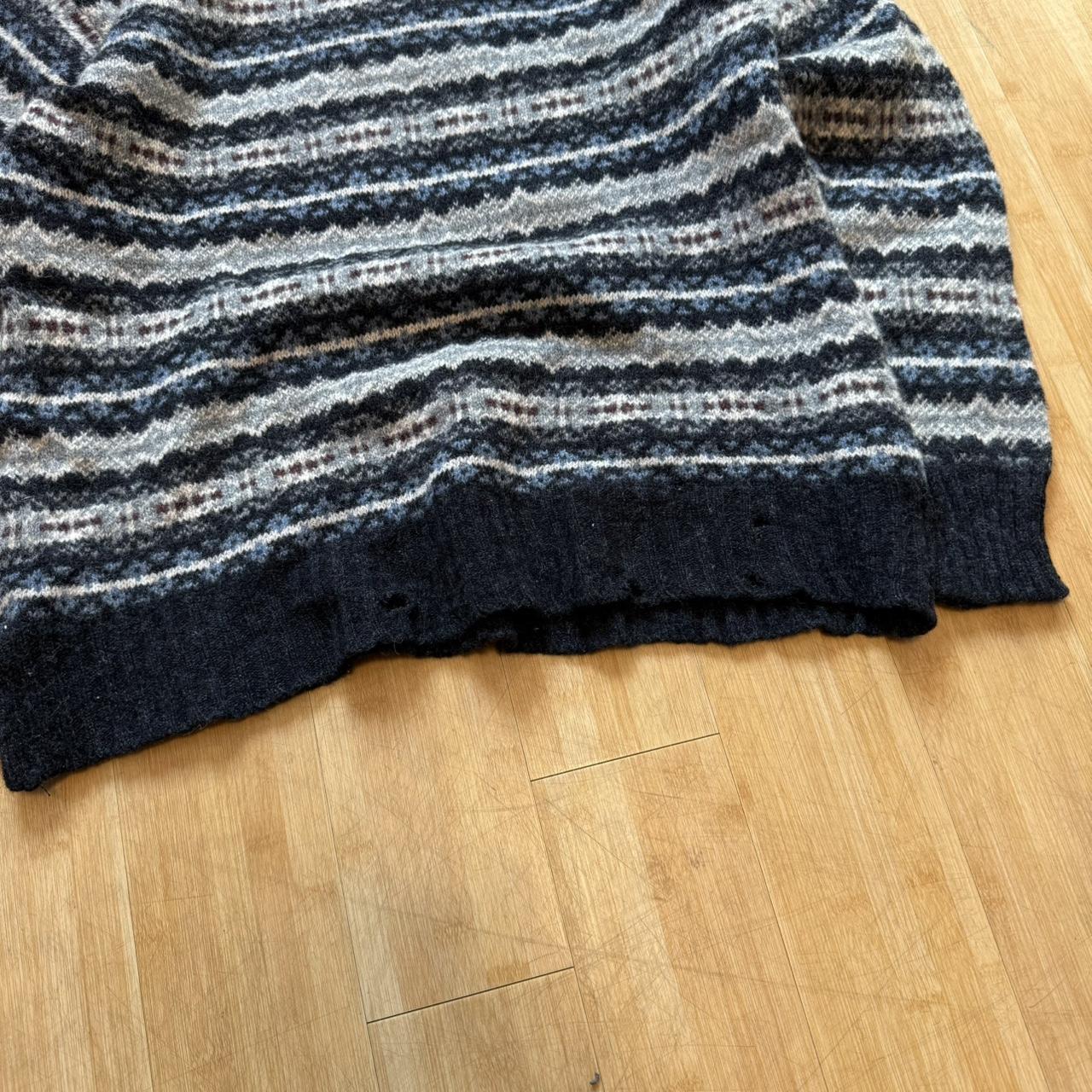 Men's Sweater - Black/Multi - M – Navy and grey s… - image 5