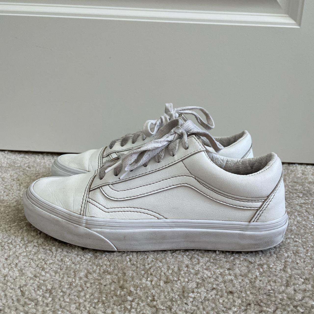 Vans white deals no lace