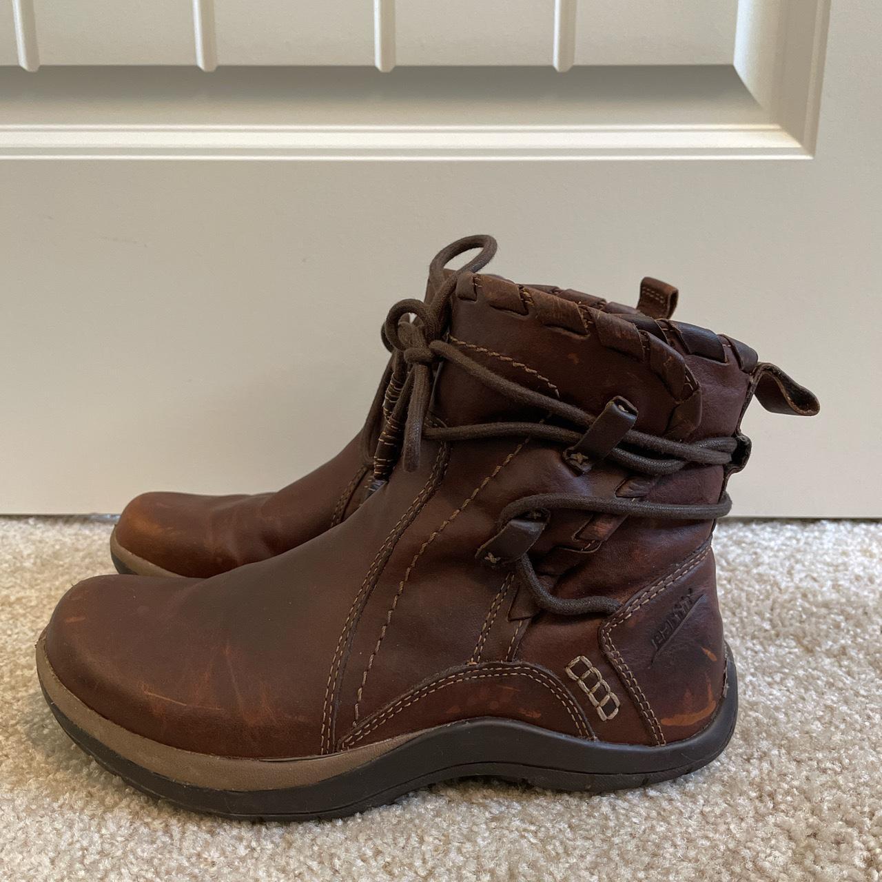 earth tall boots