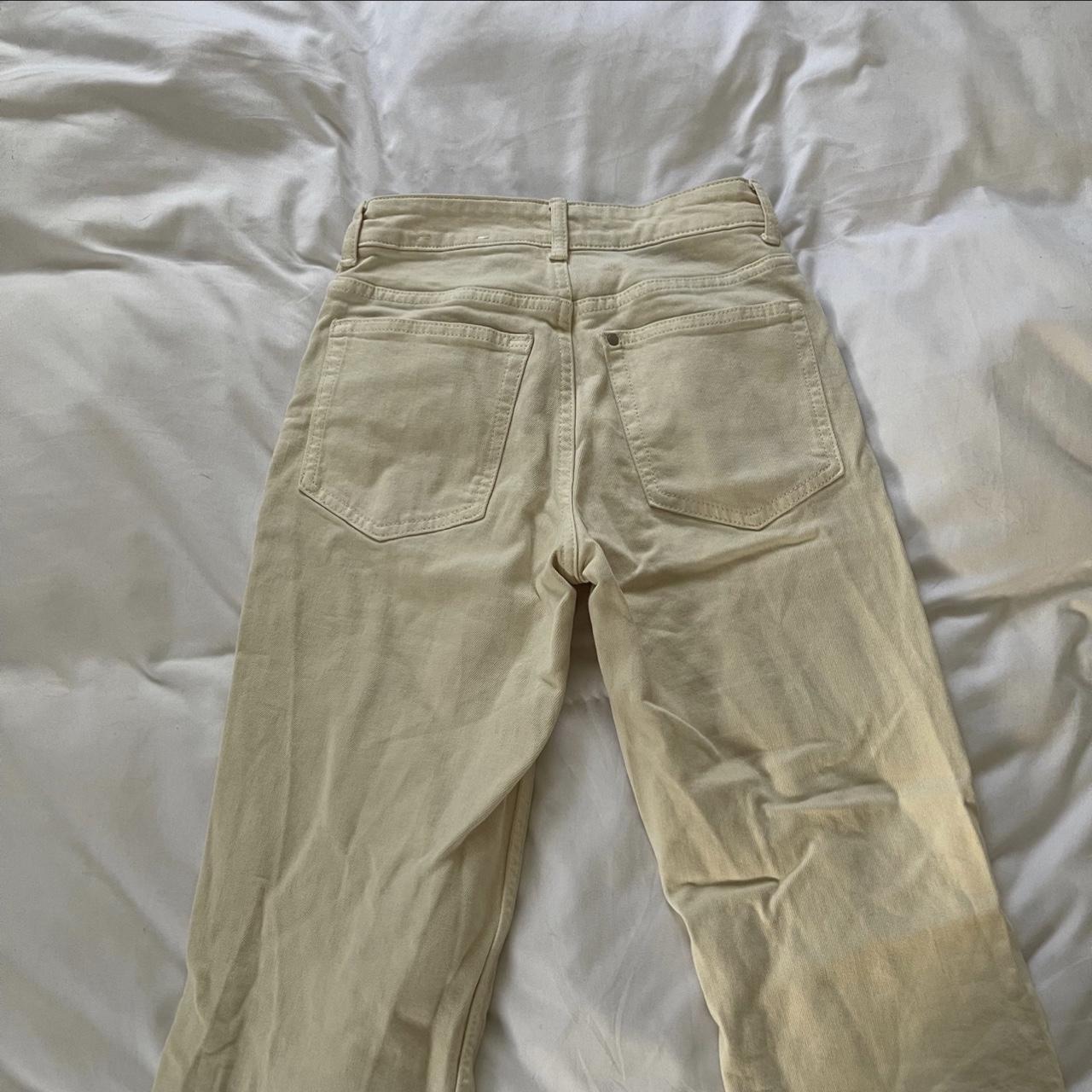 H&M cream ankle pants Fits great on waist but a... Depop