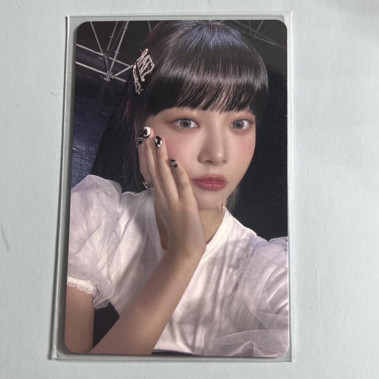 lesserafim photocard Eunchae official pc - Depop