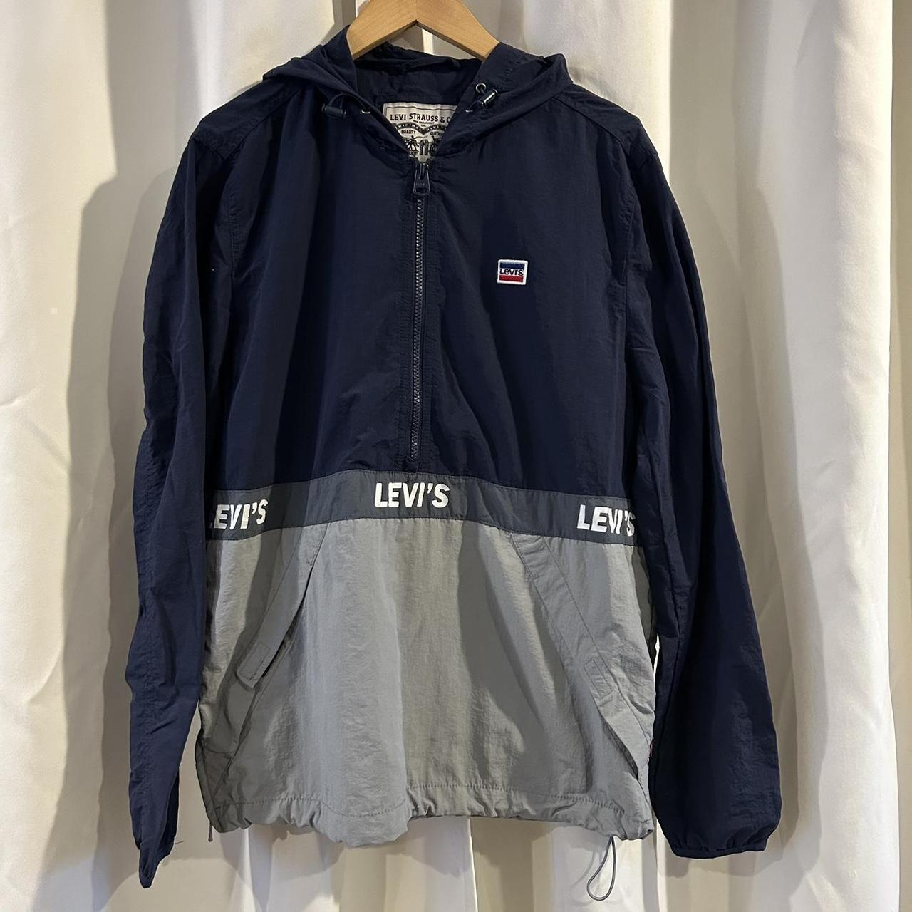 Levi's retro hooded windbreaker hotsell