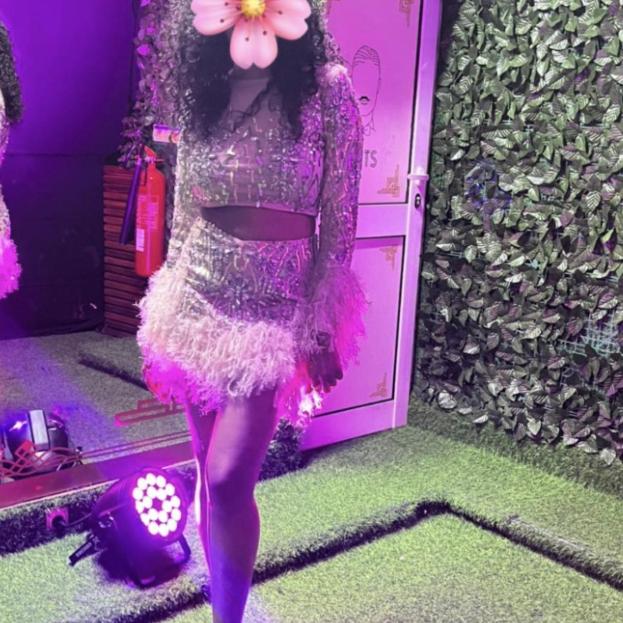 ASOS Men's Cream and Silver Croptop Depop