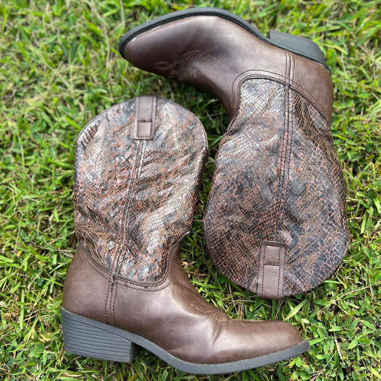 Rampage store cowgirl boots