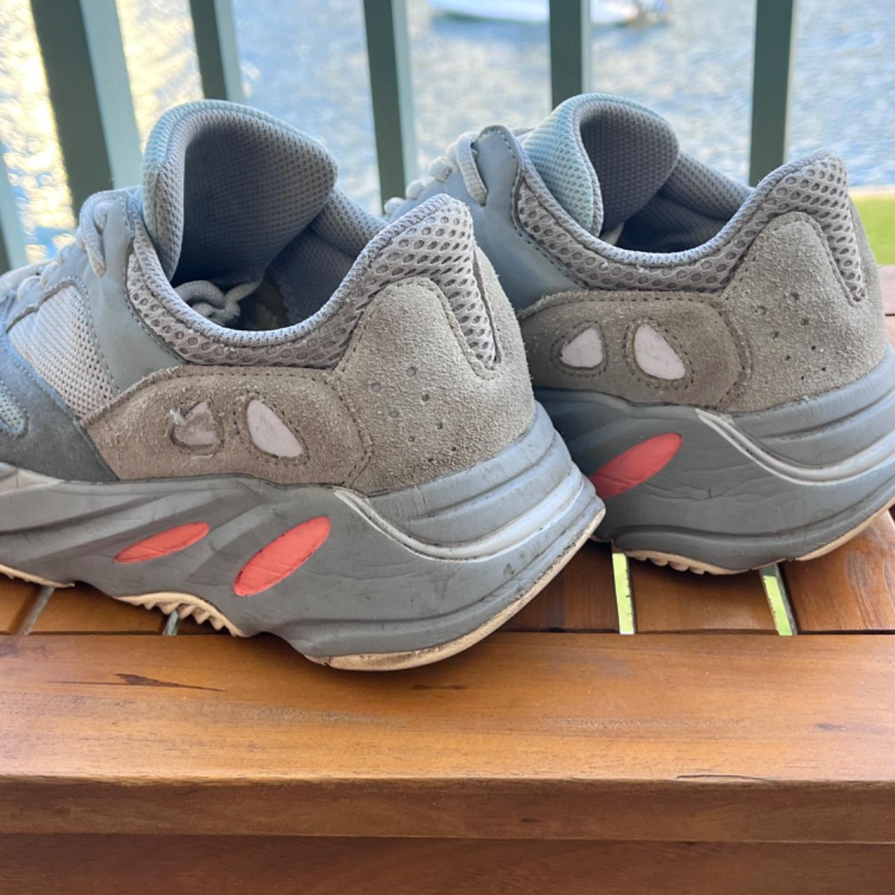 yeezy 700 inertia grey