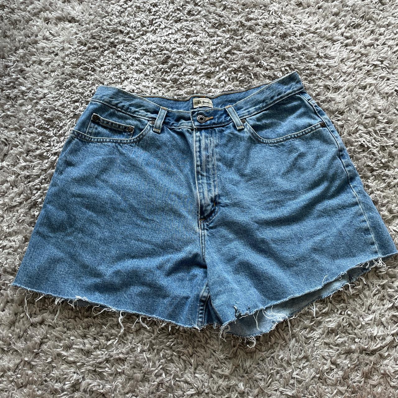 L.L.Bean Women's Shorts | Depop