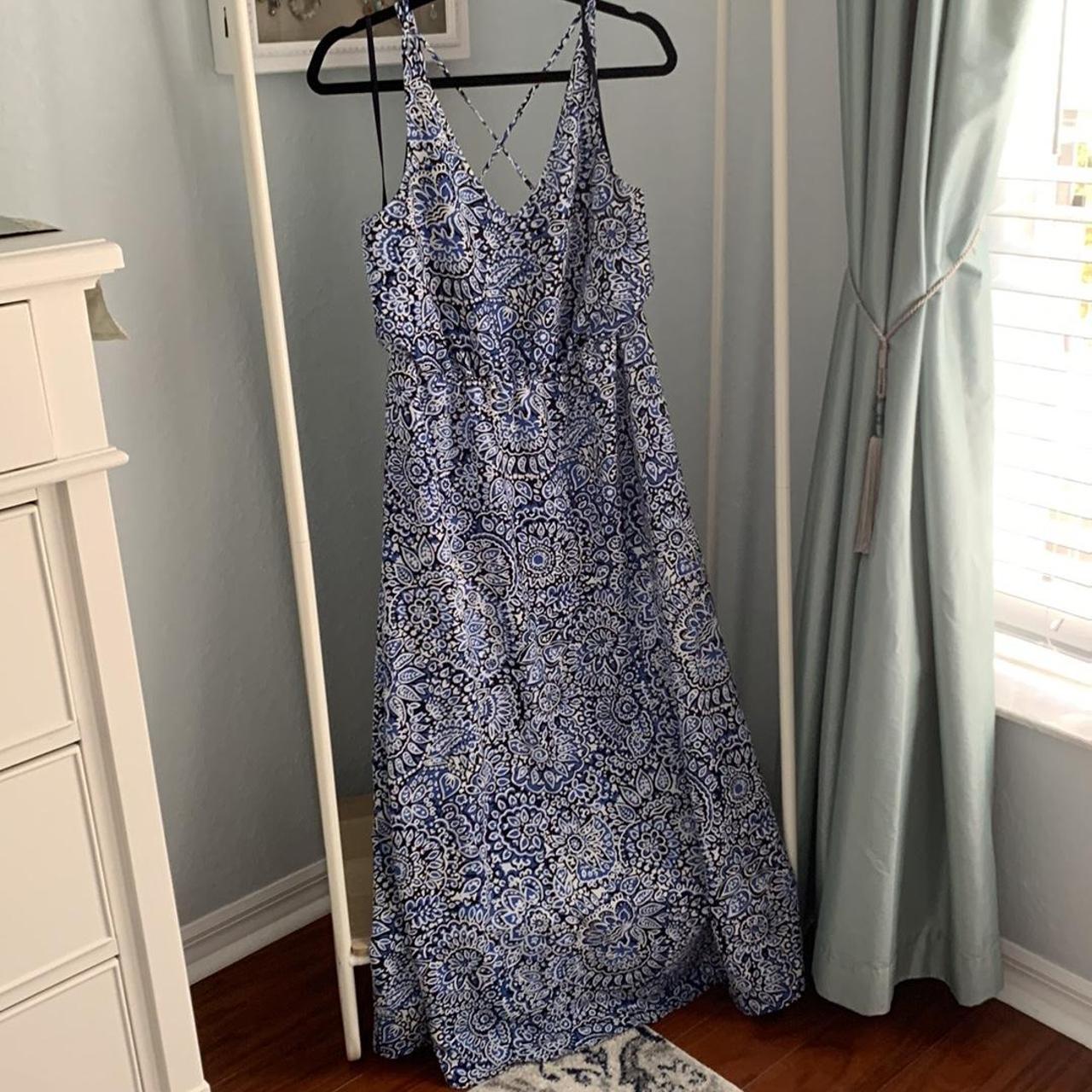 Loft Large Petite floral maxi dress blue white and