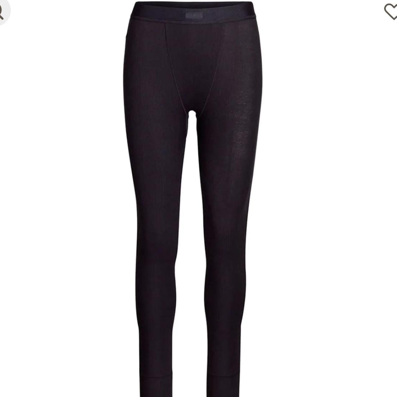 Black Skims Leggings - Depop