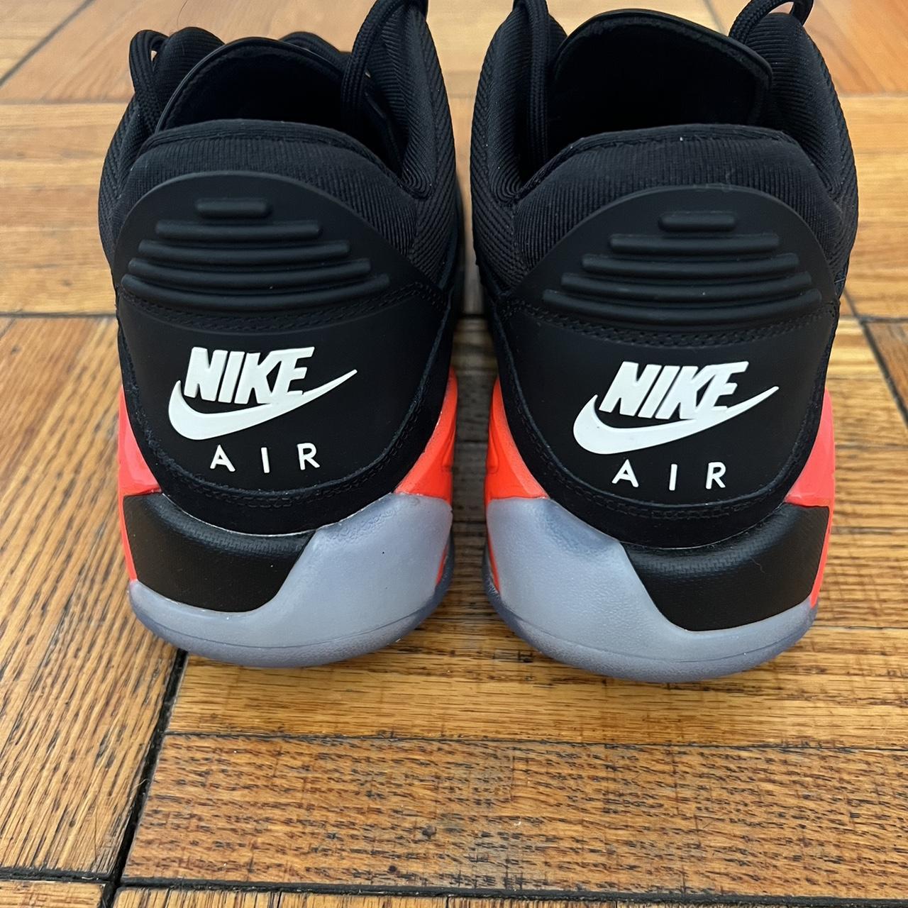 nike trainers black and orange