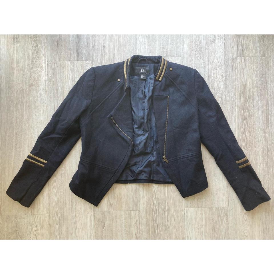 Navy/Dark blue blazer with scalloped detail. Size 8/M - Depop