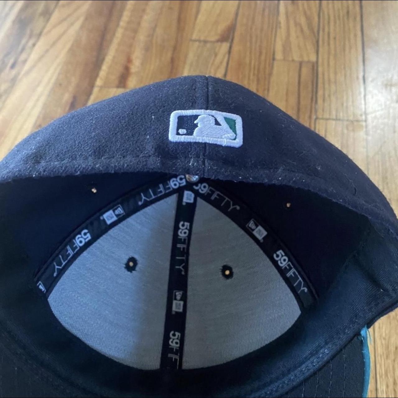 New Era Seattle Mariners Two-Tone 59FIFTY Fitted... - Depop