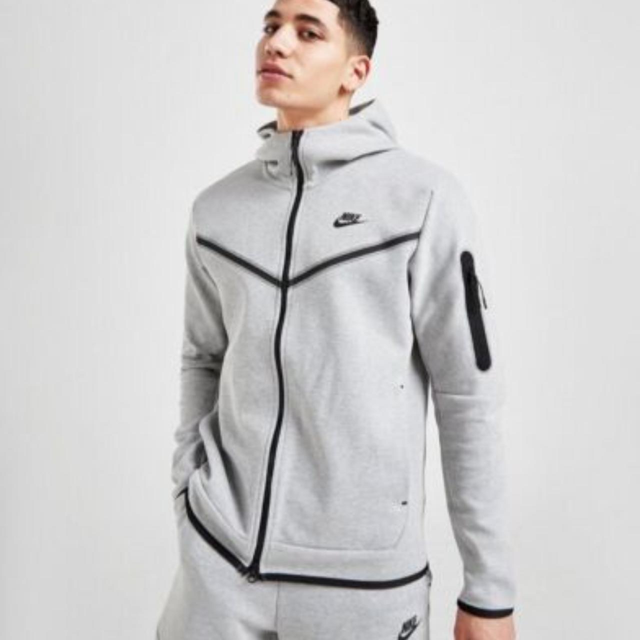nike training hoodie grey
