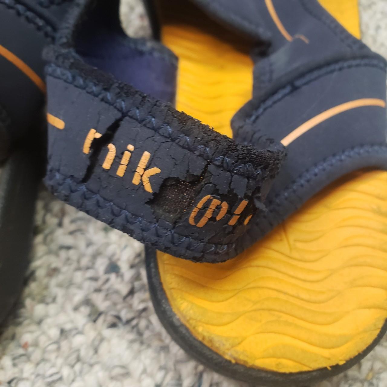 mens blue nike sandals