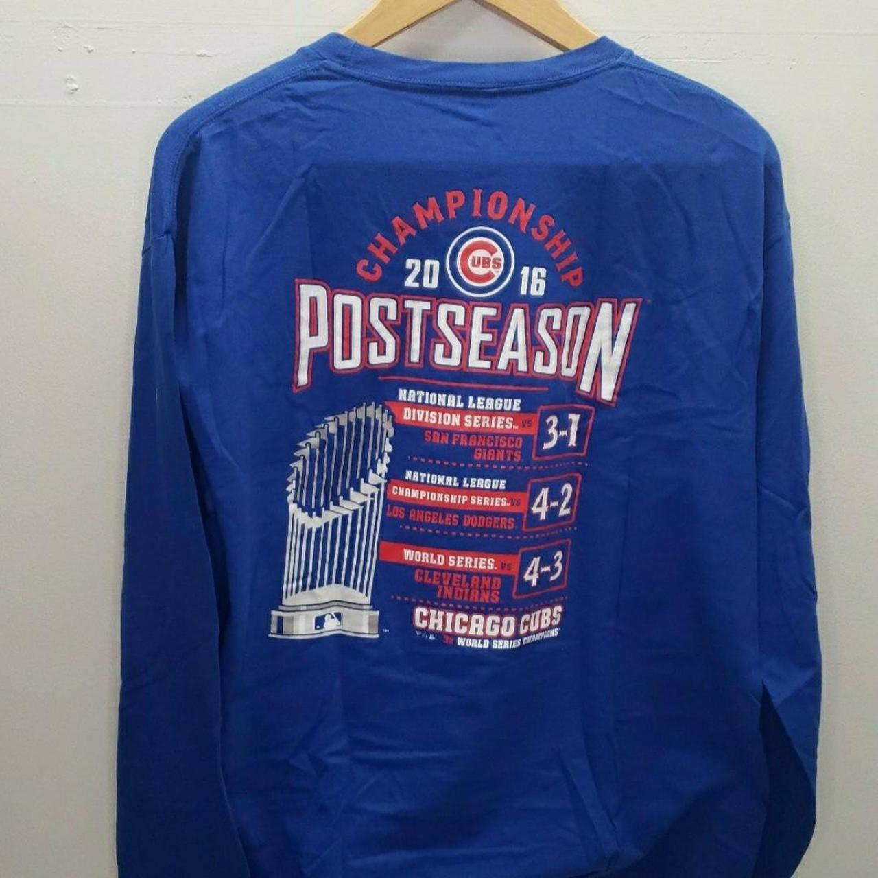 2016 World champion Chicago Cubs shirt s XL/L (has - Depop