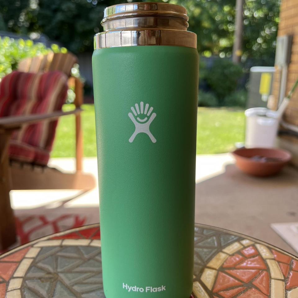 Hydro Flask - 16 oz wide Mouth w/hydro flip, color - Depop