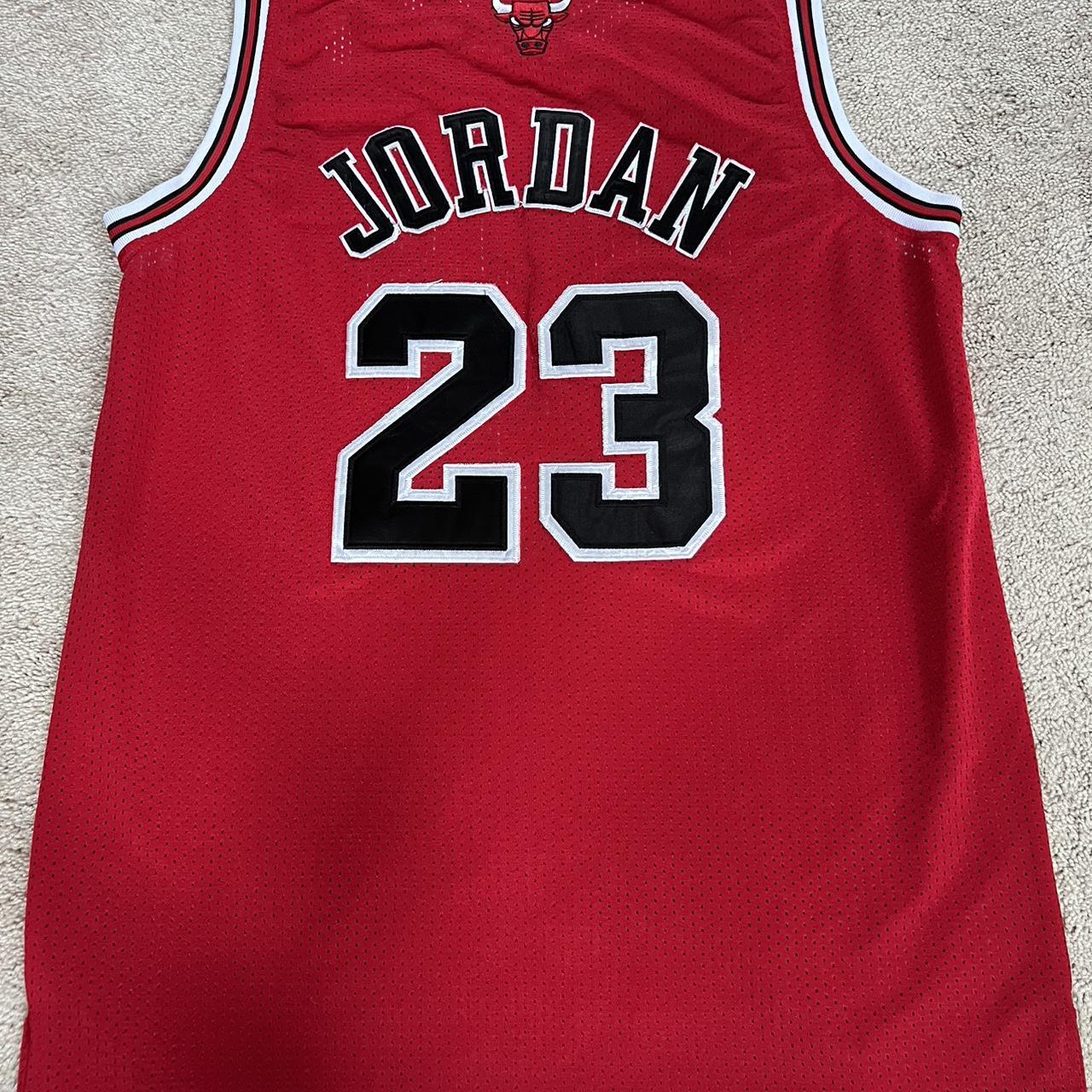 Vintage Michael Jordan Nike Jersey NBA Chicago - Depop