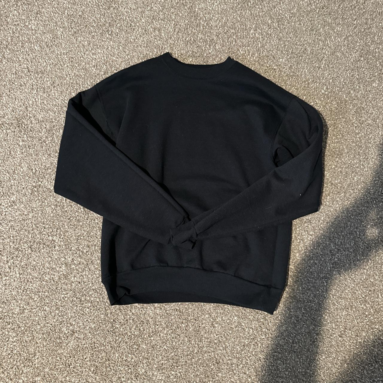 Vintage Black sweater - Depop