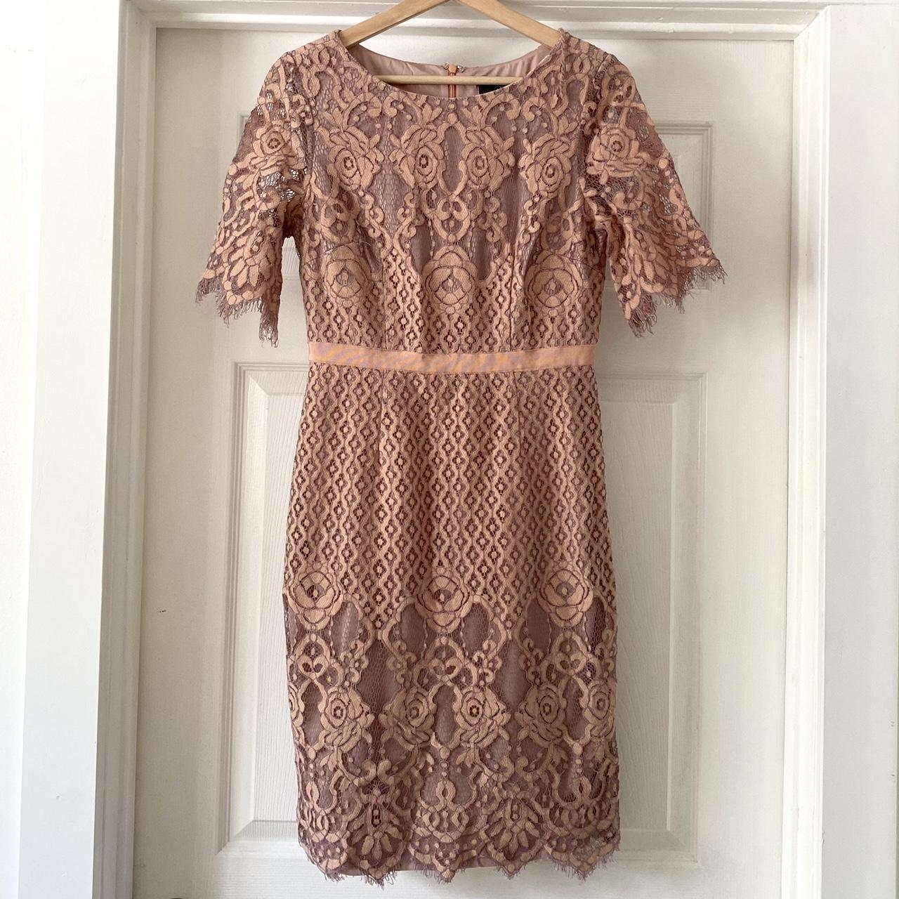 Adrianna Papell Bell Sleeve Georgia Lace Sheath Depop