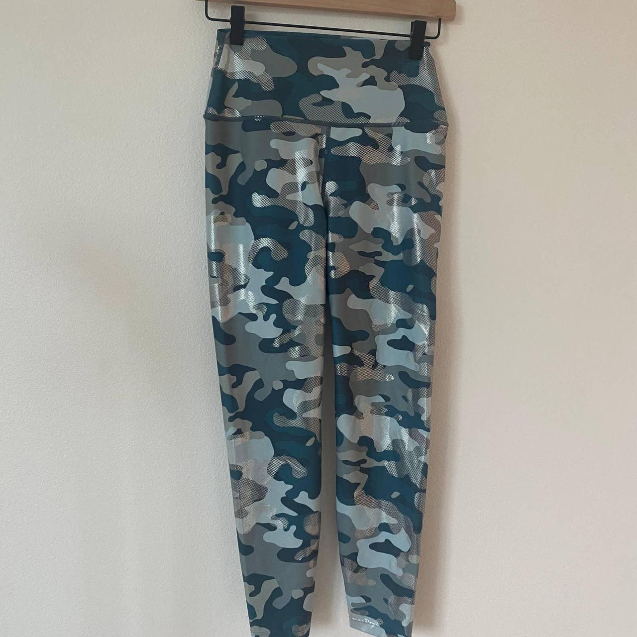 carbon38 camo leggings