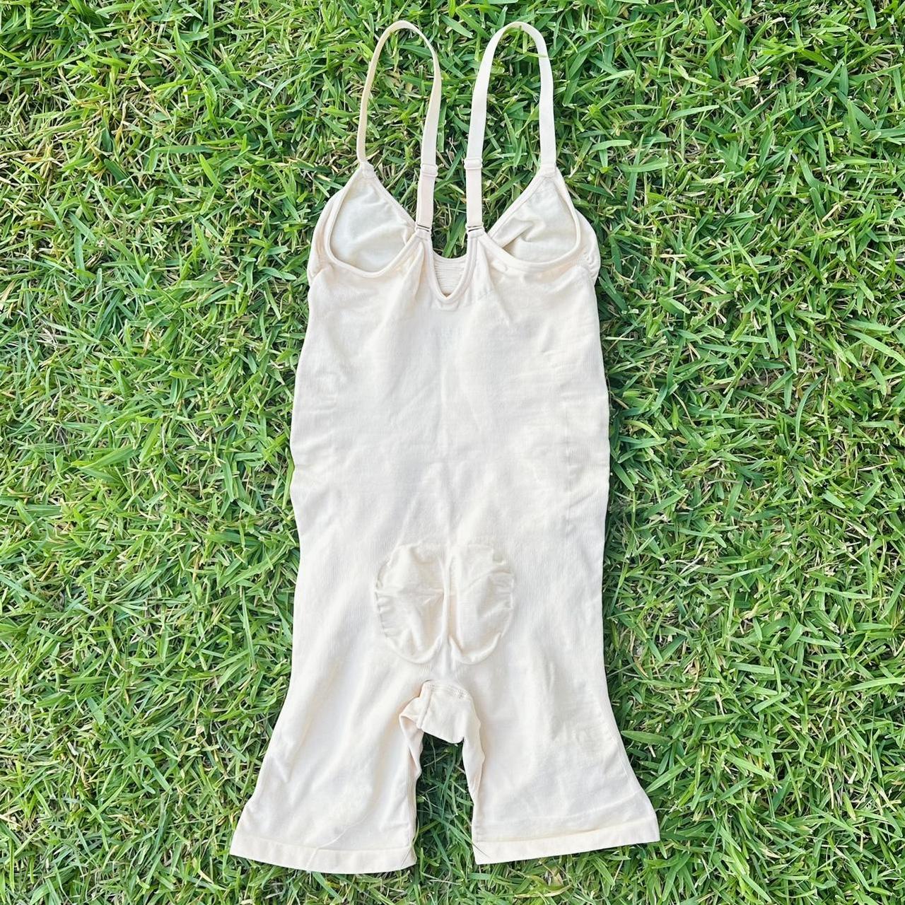 L/XL Skims Dupe Shapewear Details💫 Like New... Depop